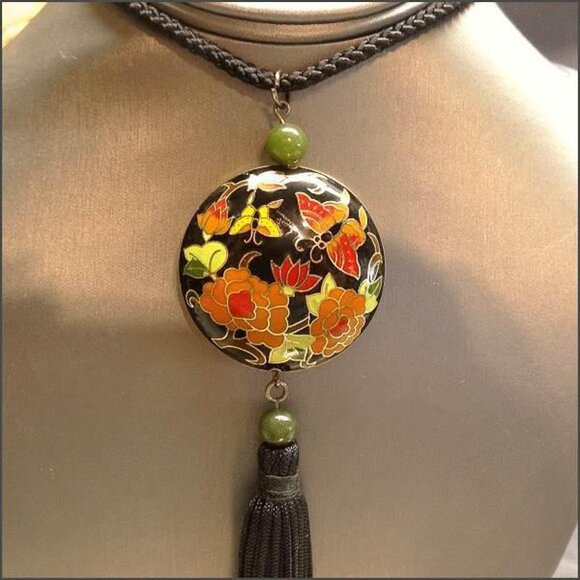 Cloisonne Tassel Necklace Puffed Butterfly Pendant w Jade Beads 16830 - Picture 2 of 6